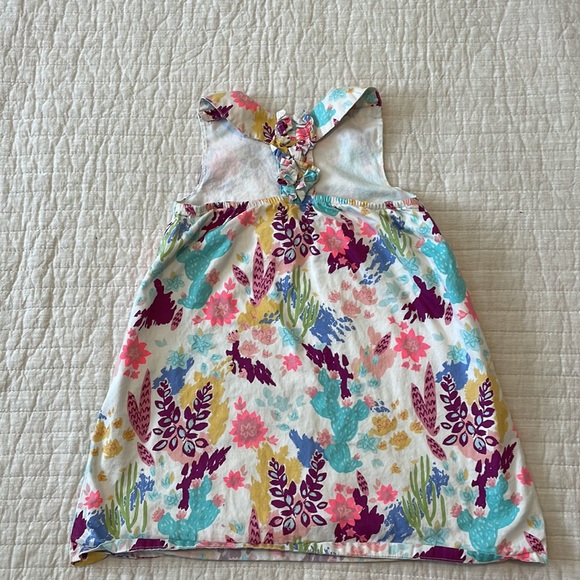 SALE ✨ Girls 5/6 Bundle- 5 Pieces - Picture 7 of 12